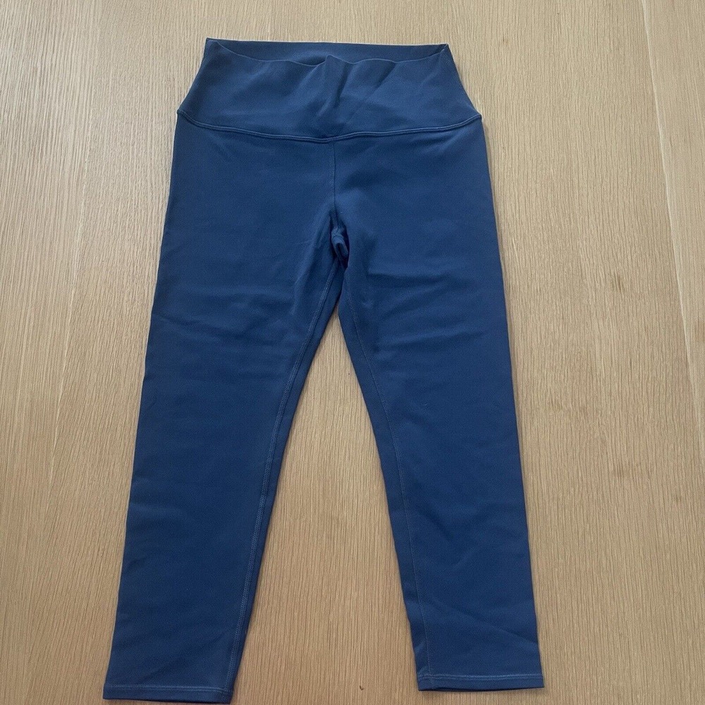 Women's All Yoga Size L Teal Blue High Rise 21" Crop Leggings